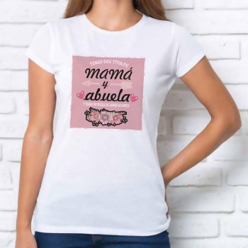 Camiseta_mama_y_abuela_matricula_de_honor.jpg